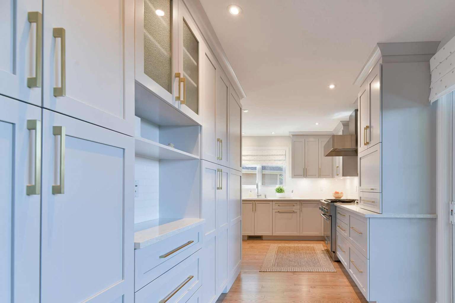 Fermer les Armoires au Plafond Les Différentes Options