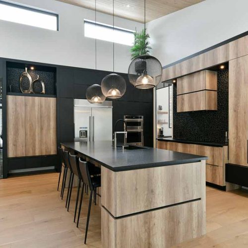 cuisine-moderne-noir-bois