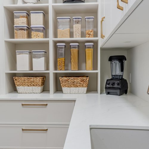 garde manger et walk-in sur mesure - projet poirier