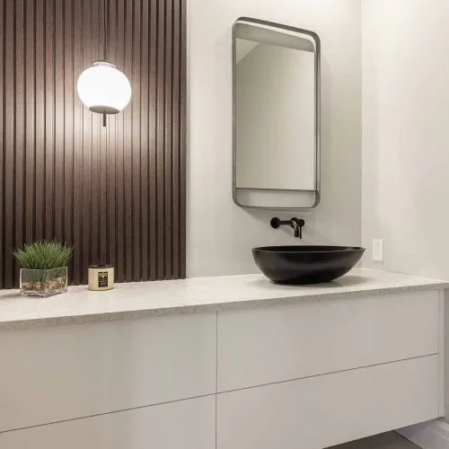 salle d'eau minimaliste et chic