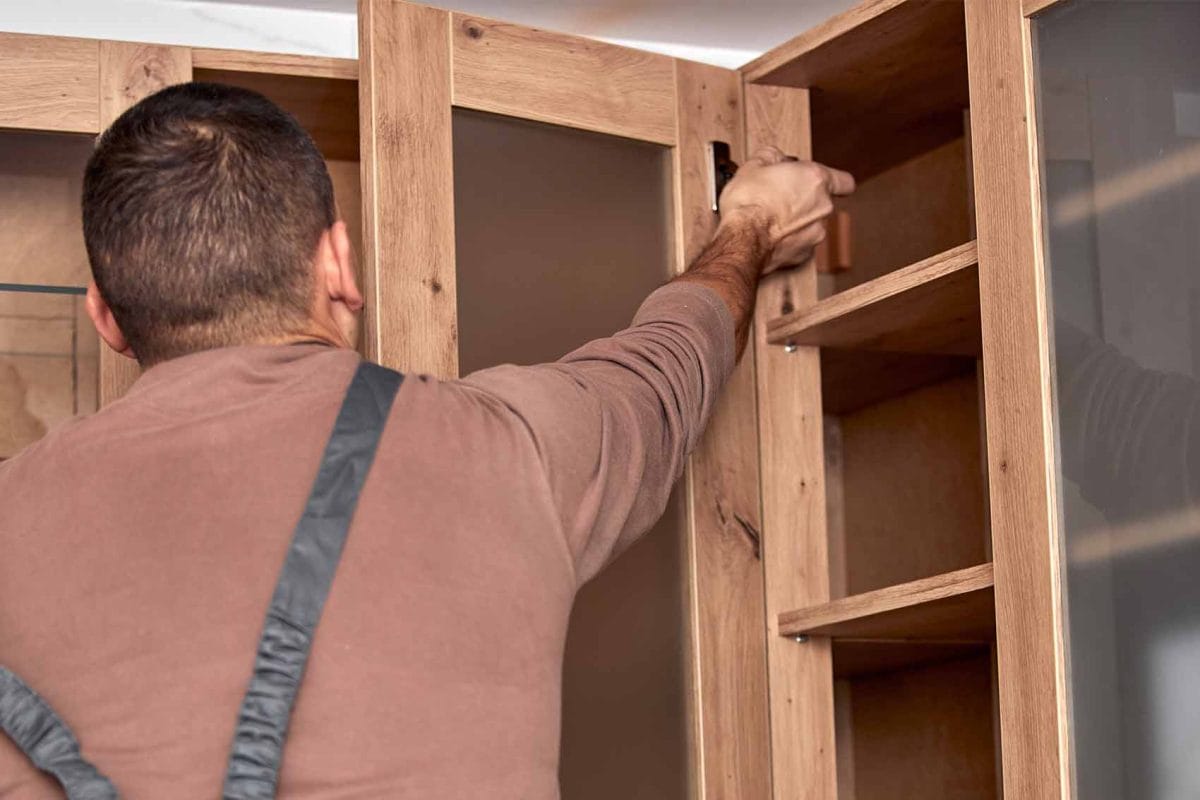 resurfaçage d'armoires de cuisine